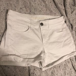 White American Eagle Midi Shorts